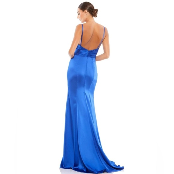 IEENA FOR MAC DUGGAL 26264 NWT Royal Plunging Faux Wrap Sleeveless Evening Gown - Picture 2 of 9